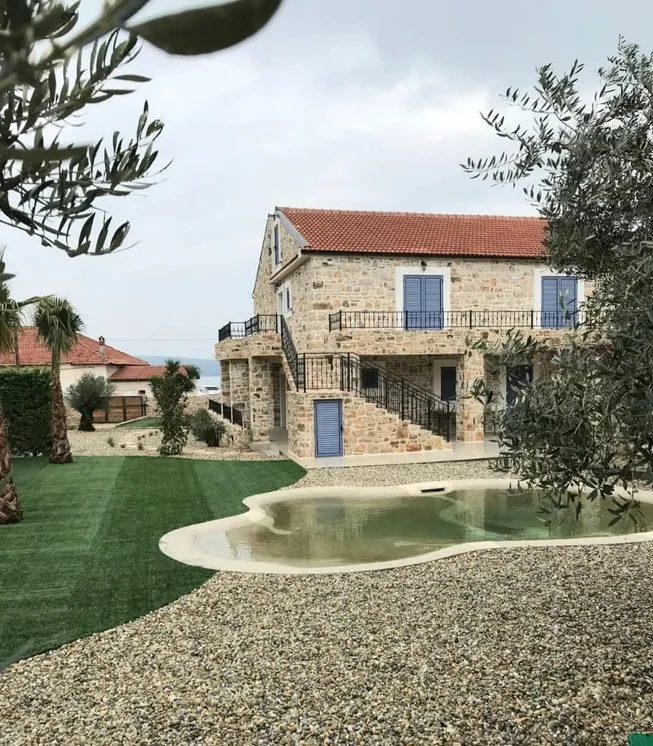 Imagen de WhatsApp 2025 02 20 a las 21.19.15_a7f9c147 1_11zon